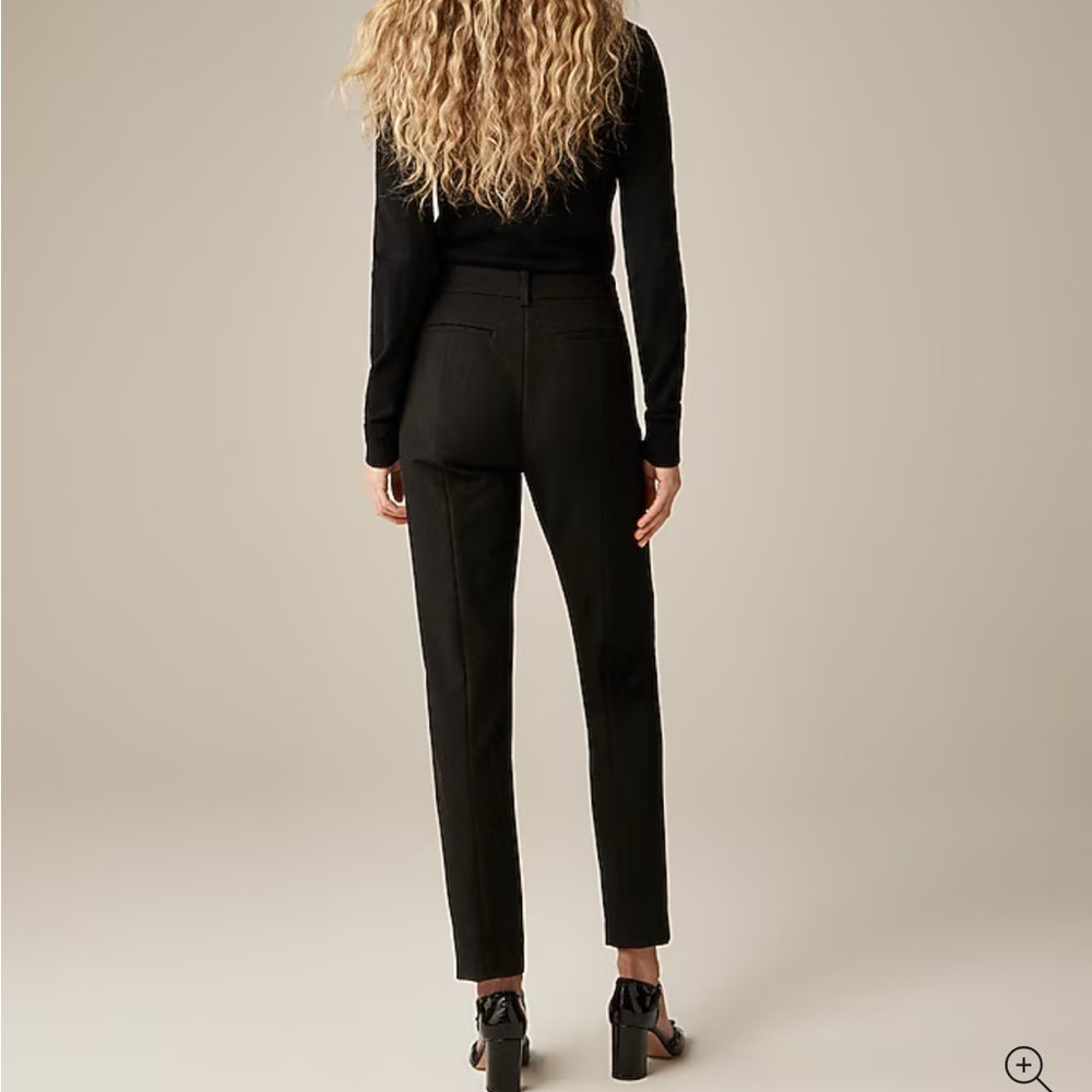 Elegant Black Women's Pants - Picture 3 of 13